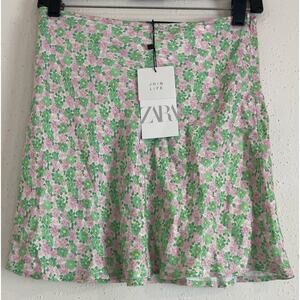 Zara Floral Mini Skirt Womens S A-Line Pink Green Side Zip Lightweight NWT